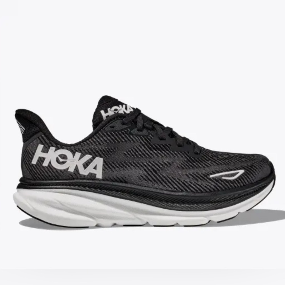 Clifton 9 Hoka Tennis Shoes NWOT